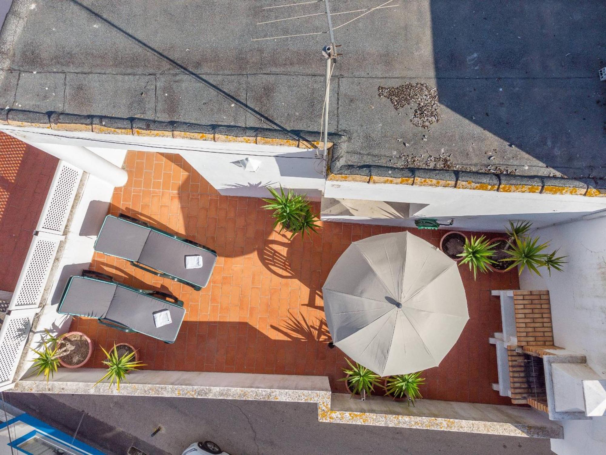 Lena'S Beach House By Hellovacations Albufeira Bagian luar foto
